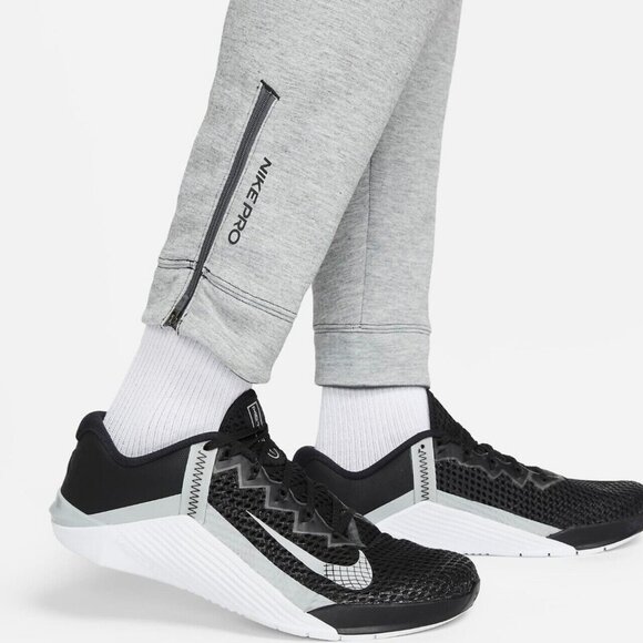 Nike Pro Therma-Fit Fleece Training Pants. Brand New. Mens Size: M - 3XL. - Picture 2 of 8